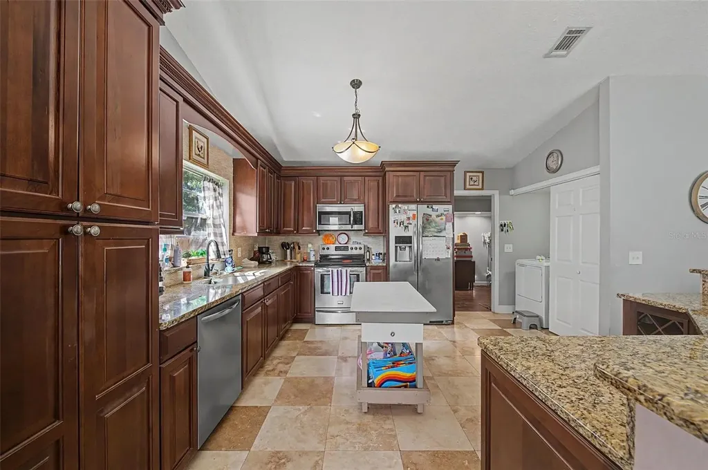 1632 Pintail Court Lutz FL 33549