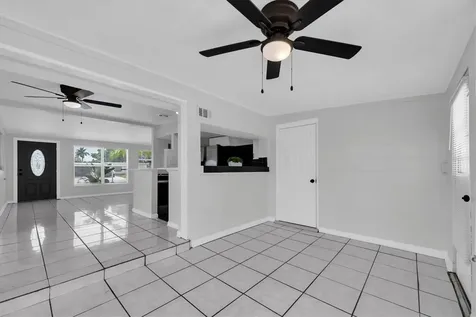 110 14th Avenue SW Largo FL 33770