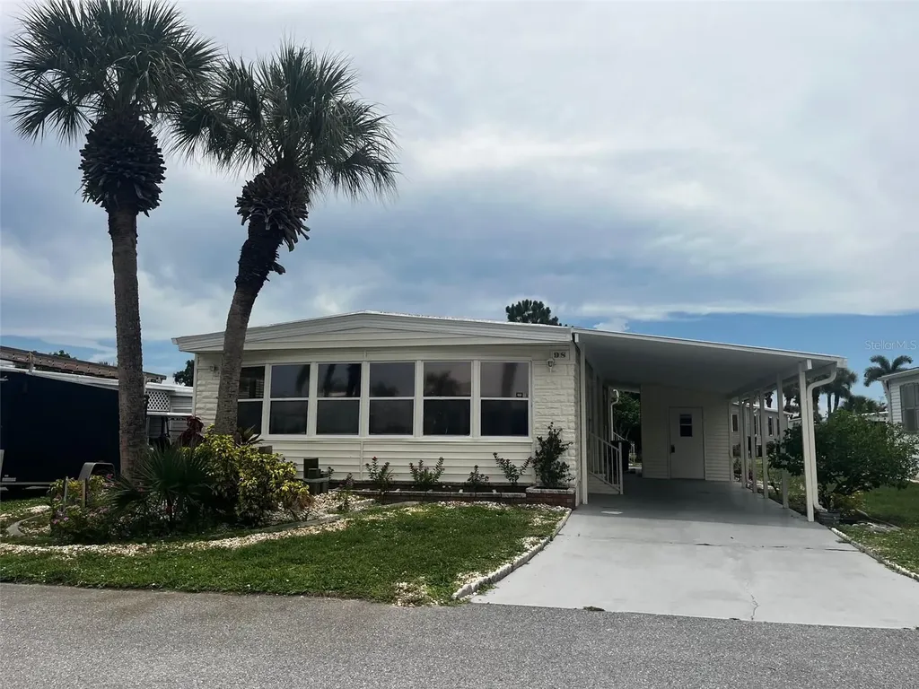 2100 Kings Highway Port Charlotte FL 33980