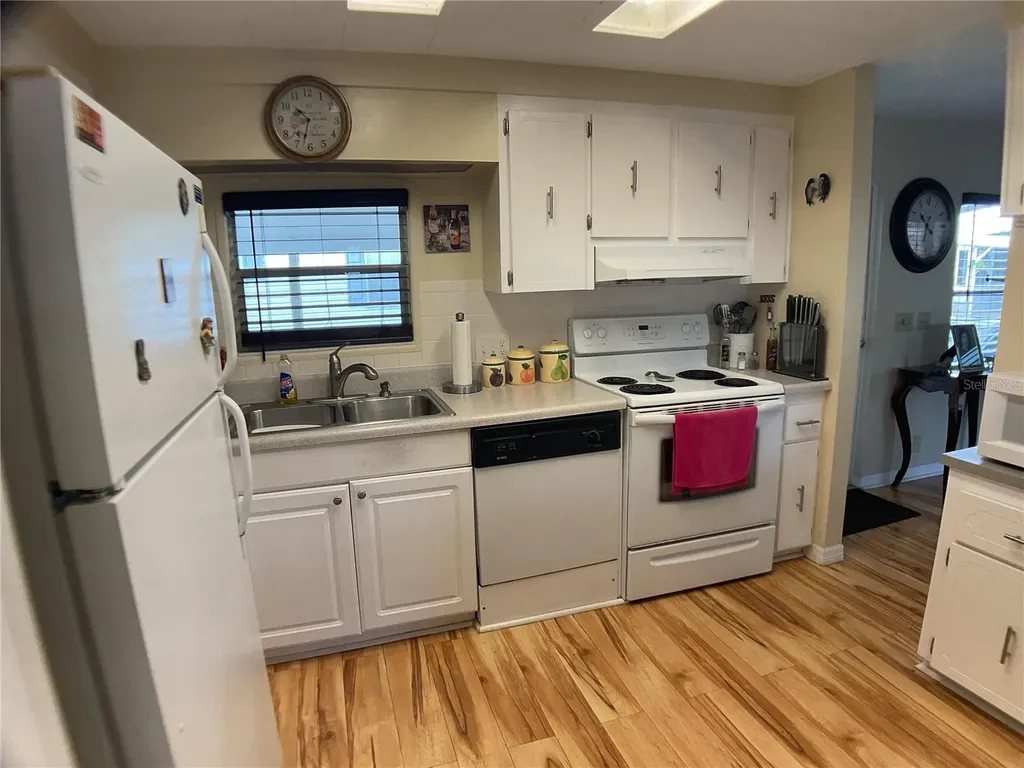 2100 Kings Highway Port Charlotte FL 33980