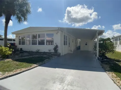 2100 Kings Highway Port Charlotte FL 33980