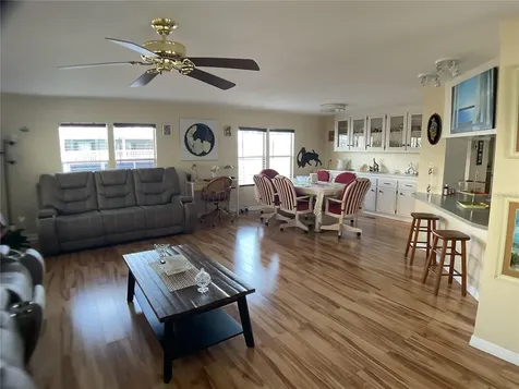2100 Kings Highway Port Charlotte FL 33980