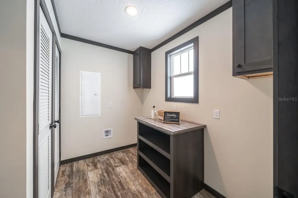 10315 Gregory Avenue Hastings FL 32145