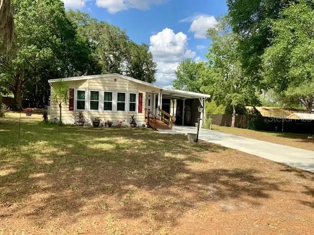 13957 County Road 109d Lady Lake FL 32159