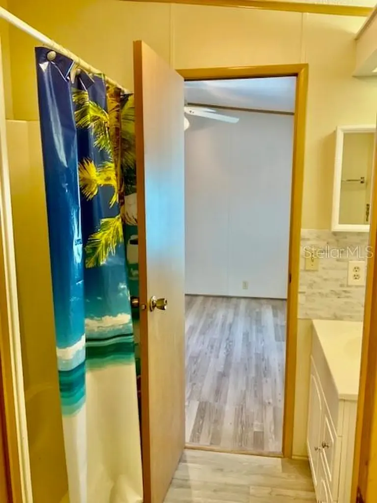 13957 County Road 109d Lady Lake FL 32159