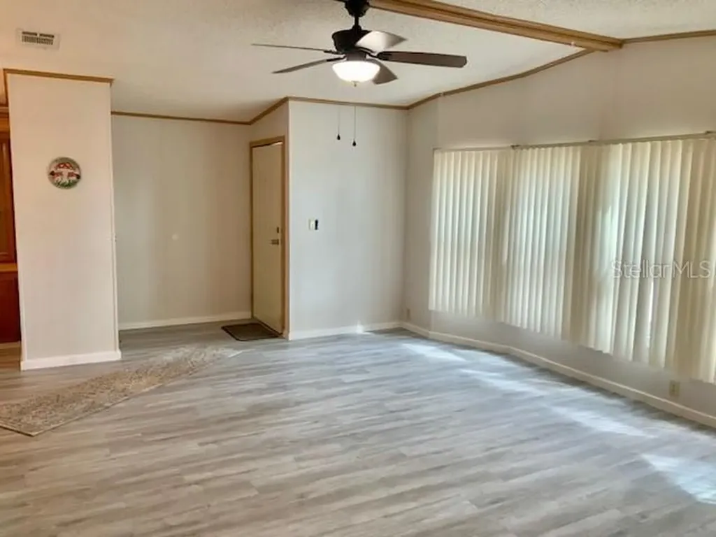 13957 County Road 109d Lady Lake FL 32159