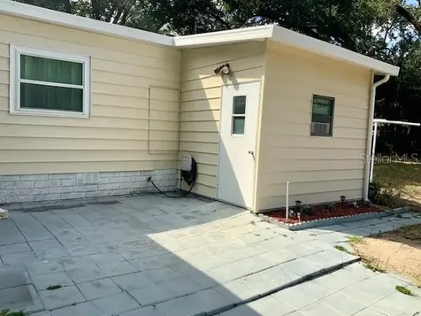 13957 County Road 109d Lady Lake FL 32159