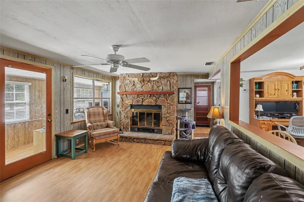 44216 Lake Mack Drive Deland FL 32720