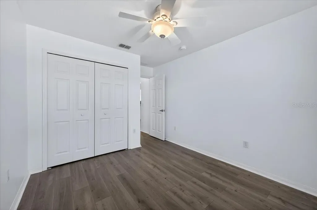 1033 Knightsbridge Circle Davenport FL 33896