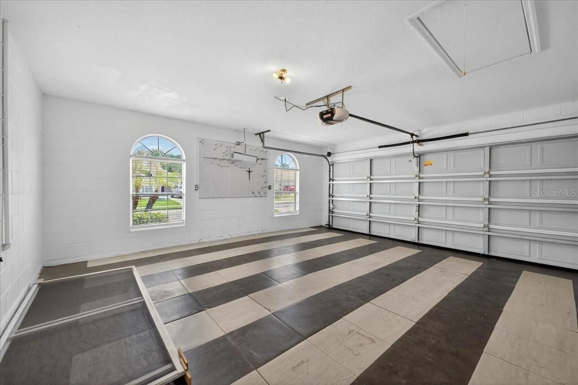 1033 Knightsbridge Circle Davenport FL 33896
