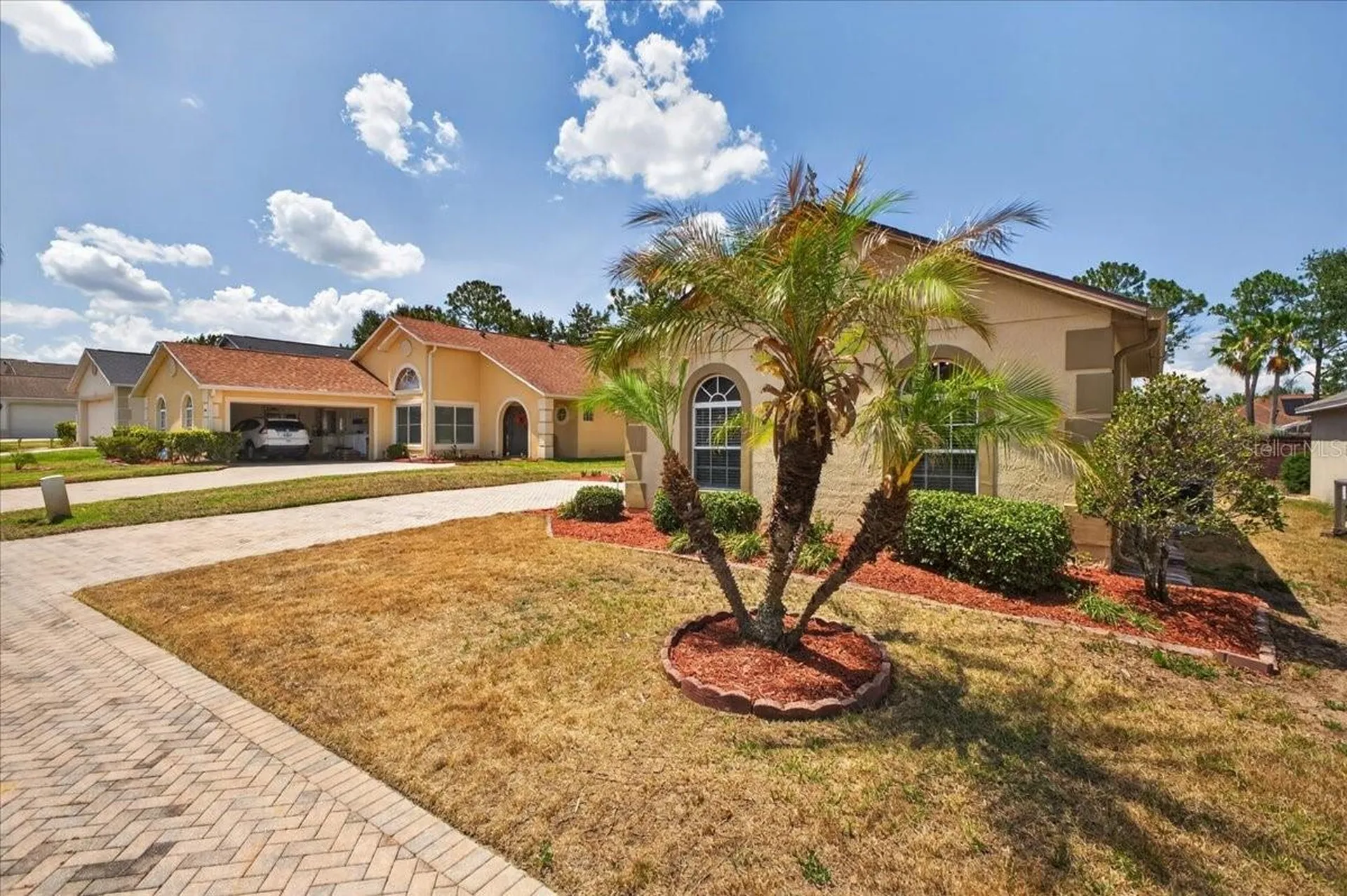 1033 Knightsbridge Circle Davenport FL 33896