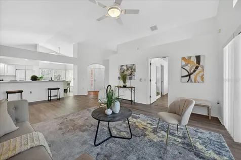 1033 Knightsbridge Circle Davenport FL 33896