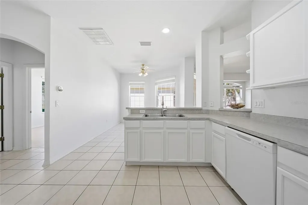 3343 Chapel Creek Circle Wesley Chapel FL 33544