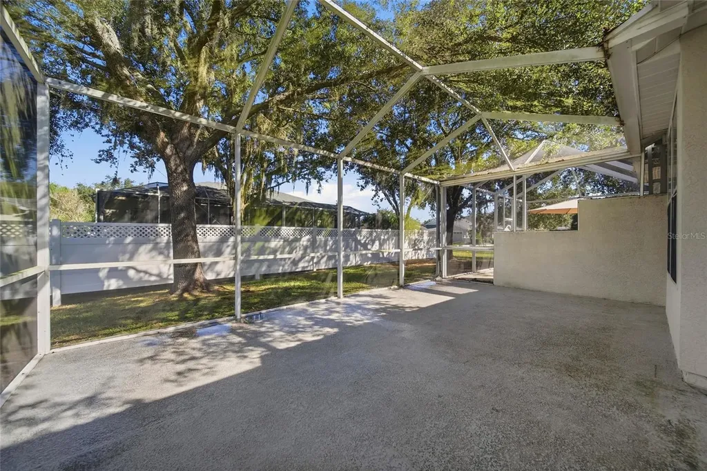 3343 Chapel Creek Circle Wesley Chapel FL 33544