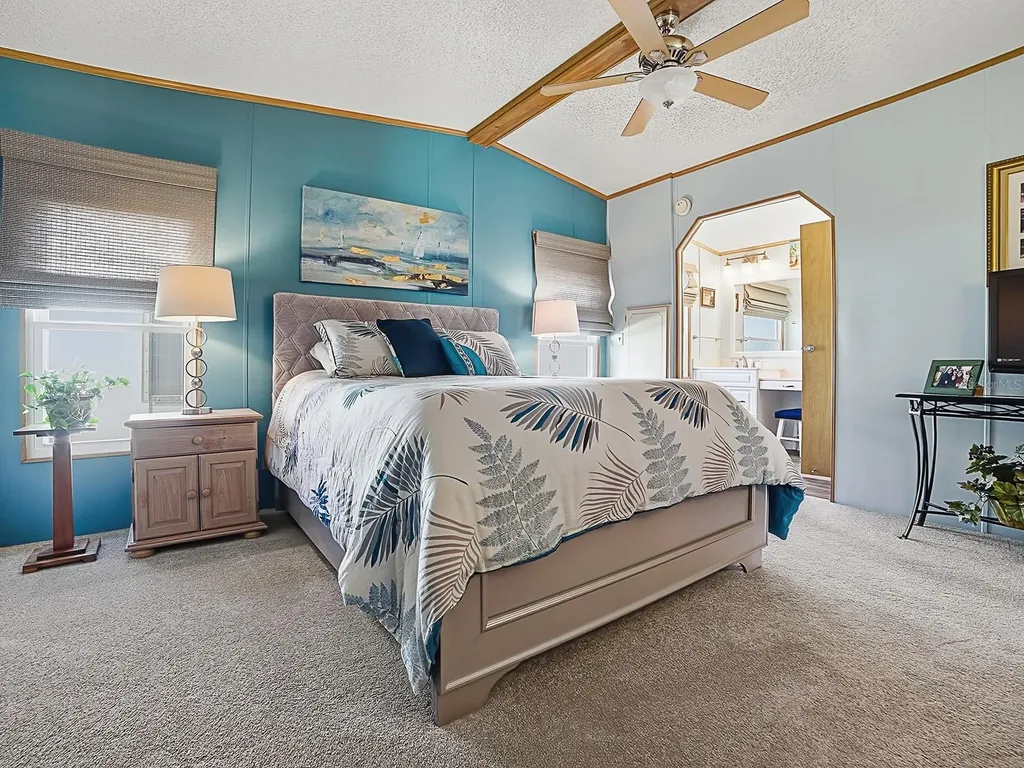 24814 Pine Hill Leesburg FL 34748