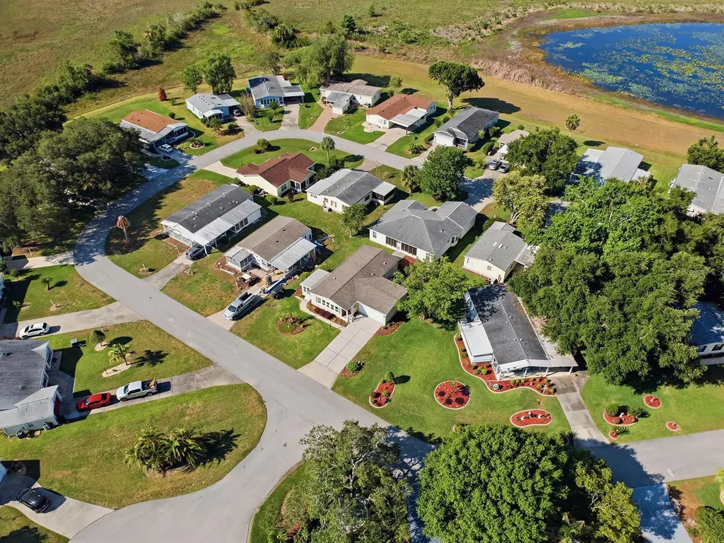 24814 Pine Hill Leesburg FL 34748