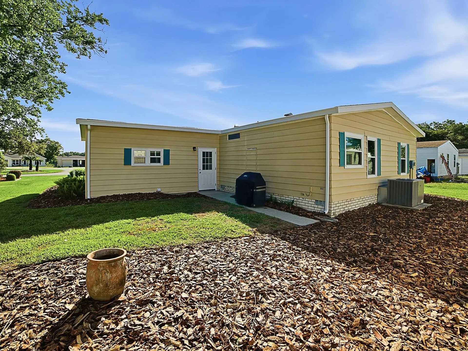 24814 Pine Hill Leesburg FL 34748