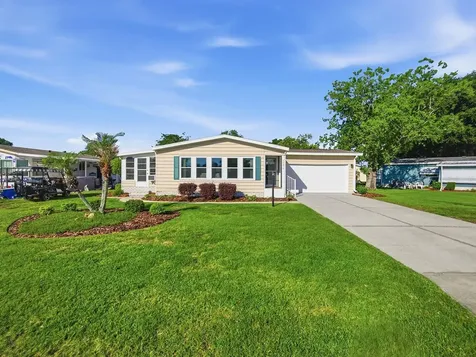 24814 Pine Hill Leesburg FL 34748