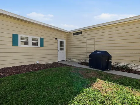 24814 Pine Hill Leesburg FL 34748