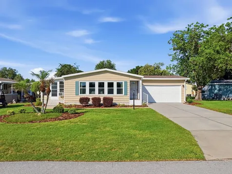 24814 Pine Hill Leesburg FL 34748