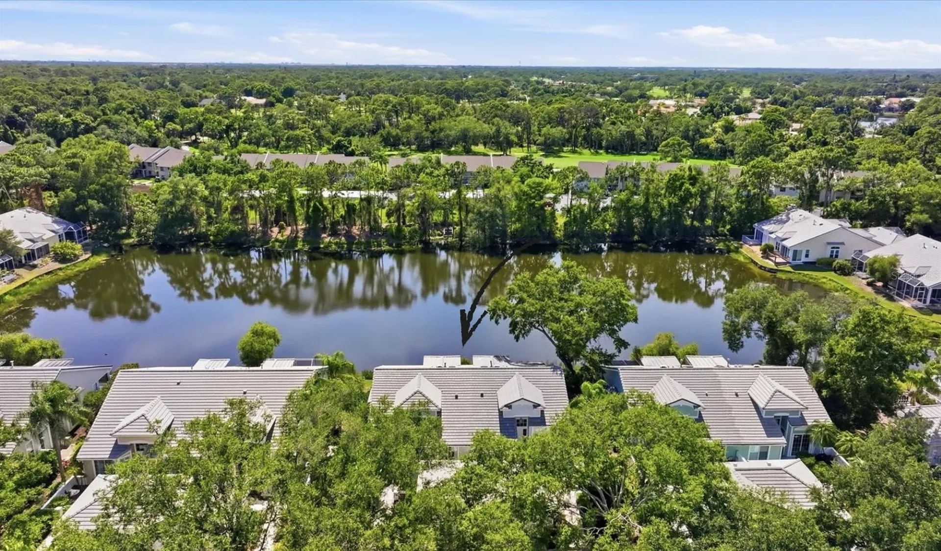 7706 Whitebridge Glen Bradenton FL 34201