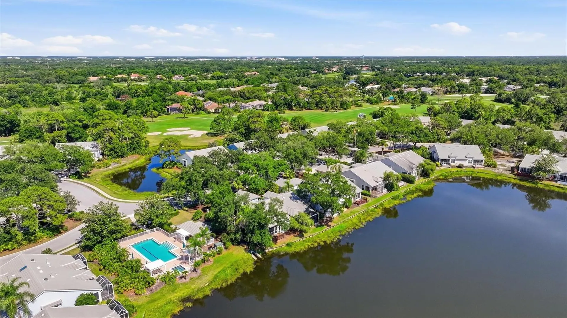 7706 Whitebridge Glen University Park FL 34201