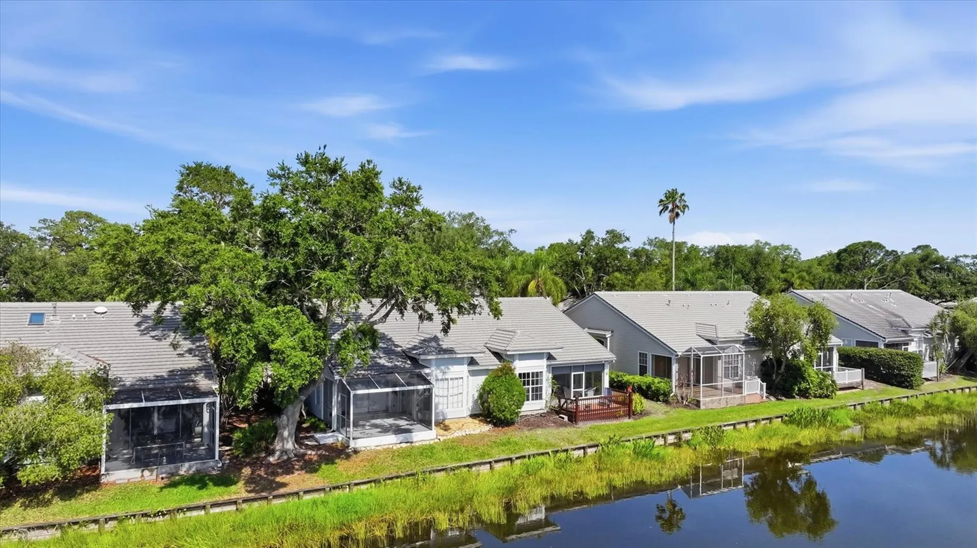 7706 Whitebridge Glen University Park FL 34201