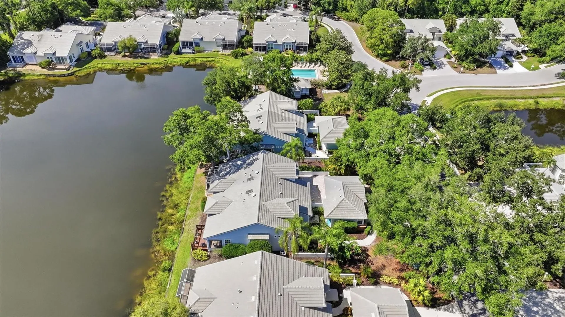 7706 Whitebridge Glen Bradenton FL 34201