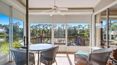 7706 Whitebridge Glen University Park FL 34201