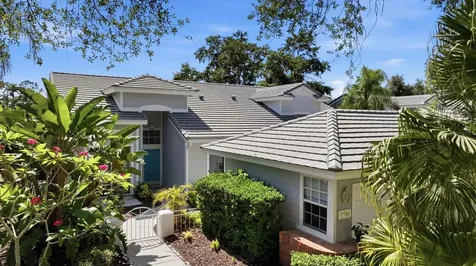 7706 Whitebridge Glen University Park FL 34201