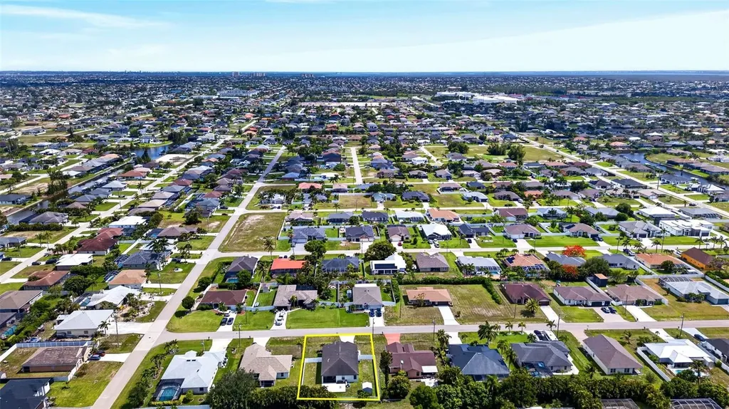 1809 SW 26th Street Cape Coral FL 33914