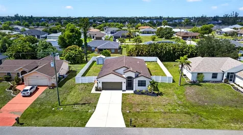 1809 SW 26th Street Cape Coral FL 33914