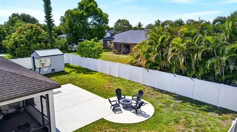 1809 SW 26th Street Cape Coral FL 33914