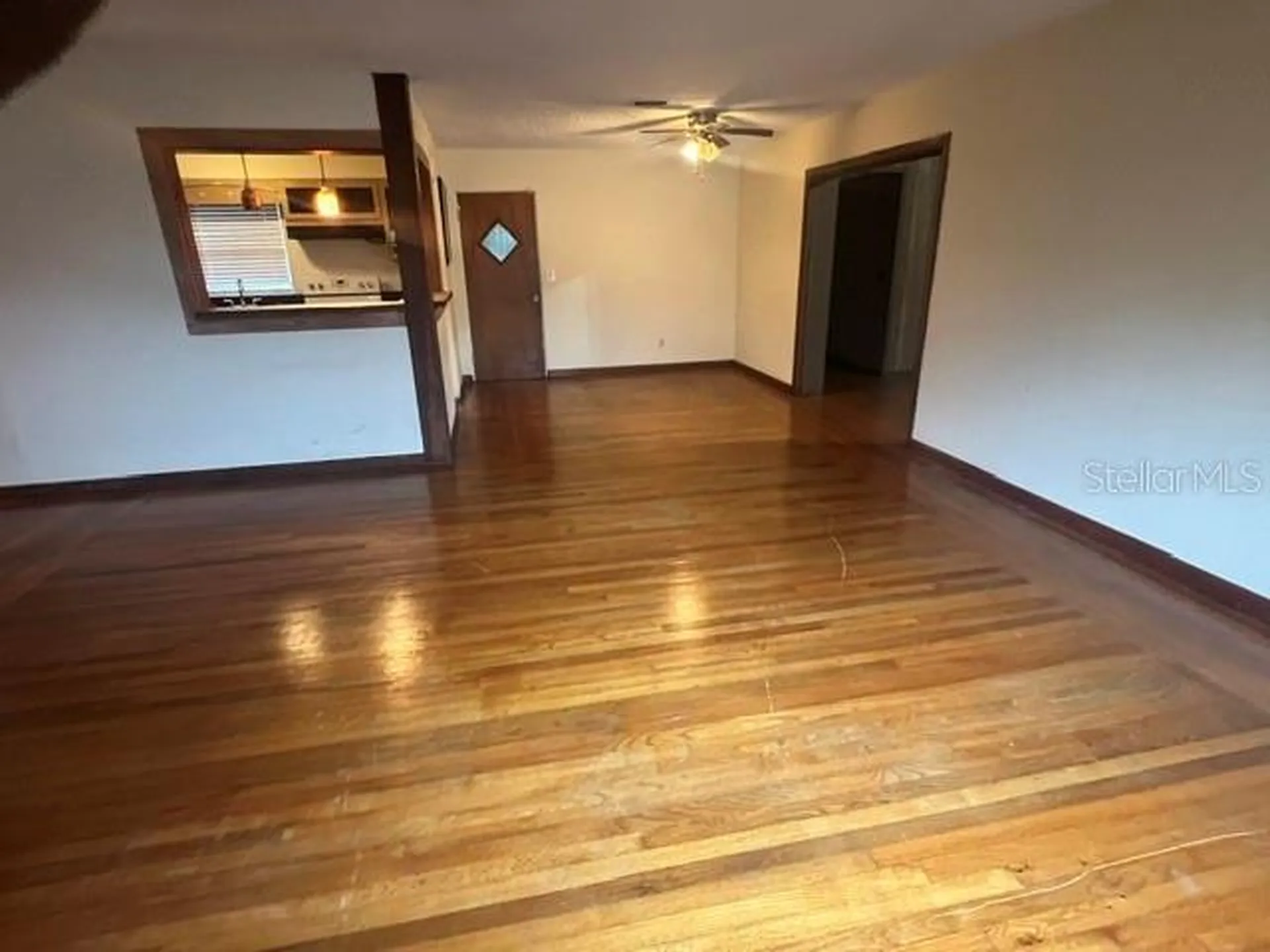 1825 N Dean Road Orlando FL 32817