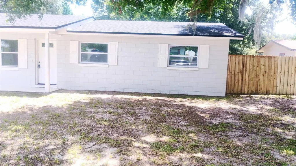 827 Everett Street Lake Alfred FL 33850