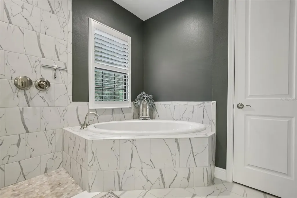 14235 Swiss Bridge Drive Riverview FL 33579