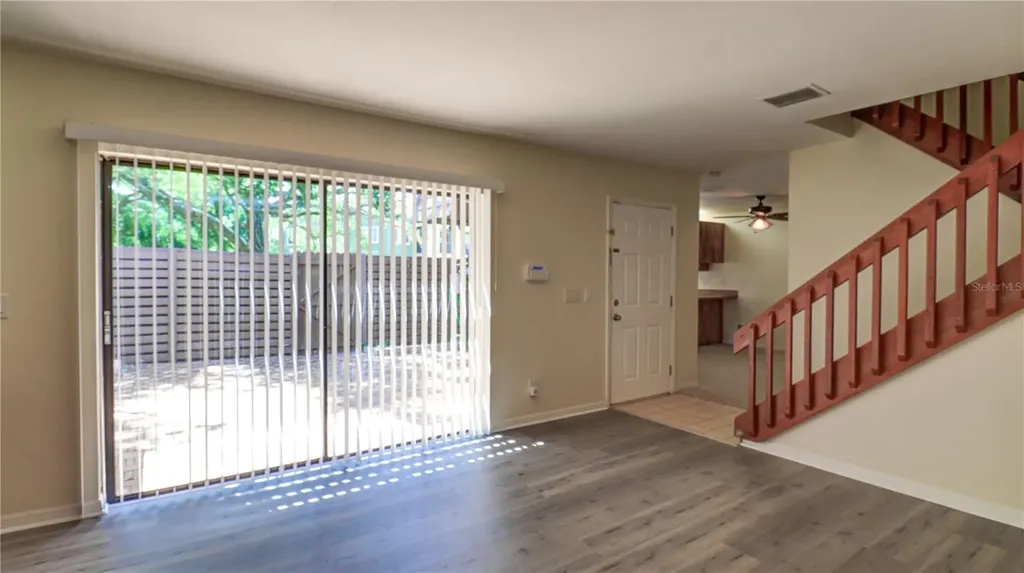 15206 W Pond Woods Drive Tampa FL 33618