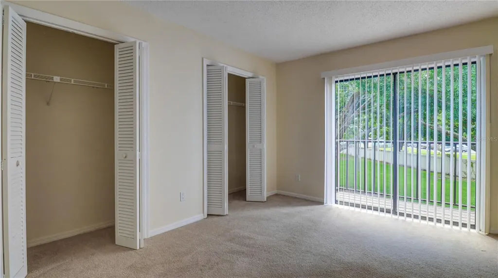 15206 W Pond Woods Drive Tampa FL 33618