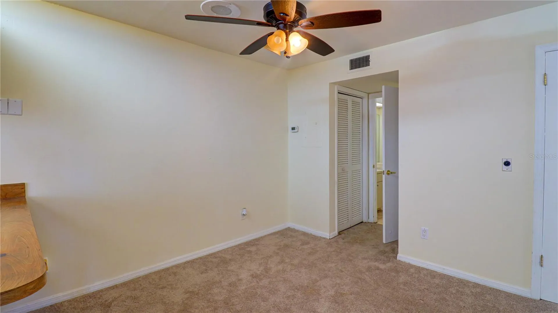 15206 W Pond Woods Drive Tampa FL 33618