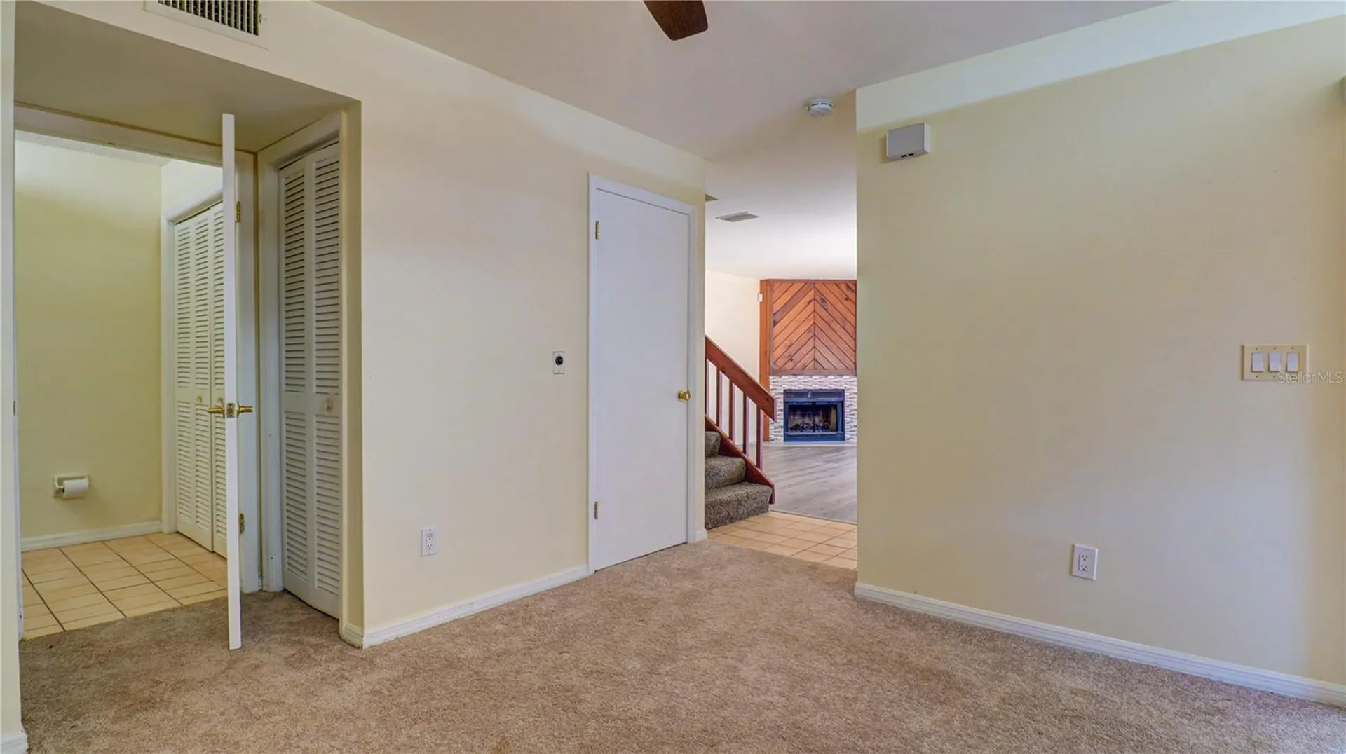 15206 W Pond Woods Drive Tampa FL 33618