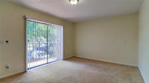 15206 W Pond Woods Drive Tampa FL 33618