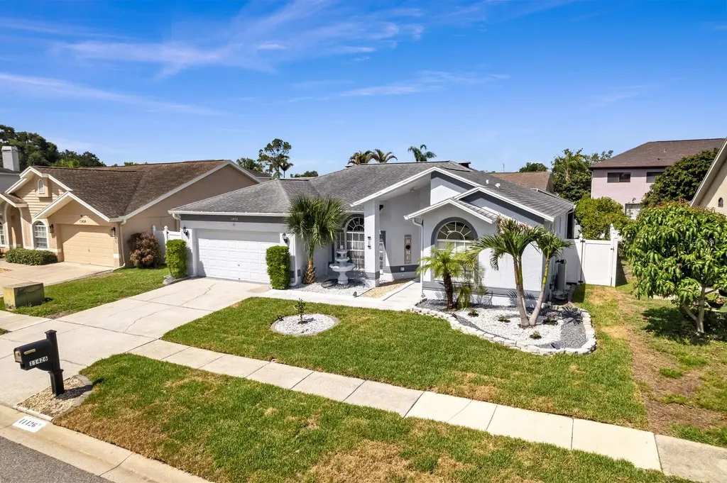 11426 Zenith Circle Tampa FL 33635