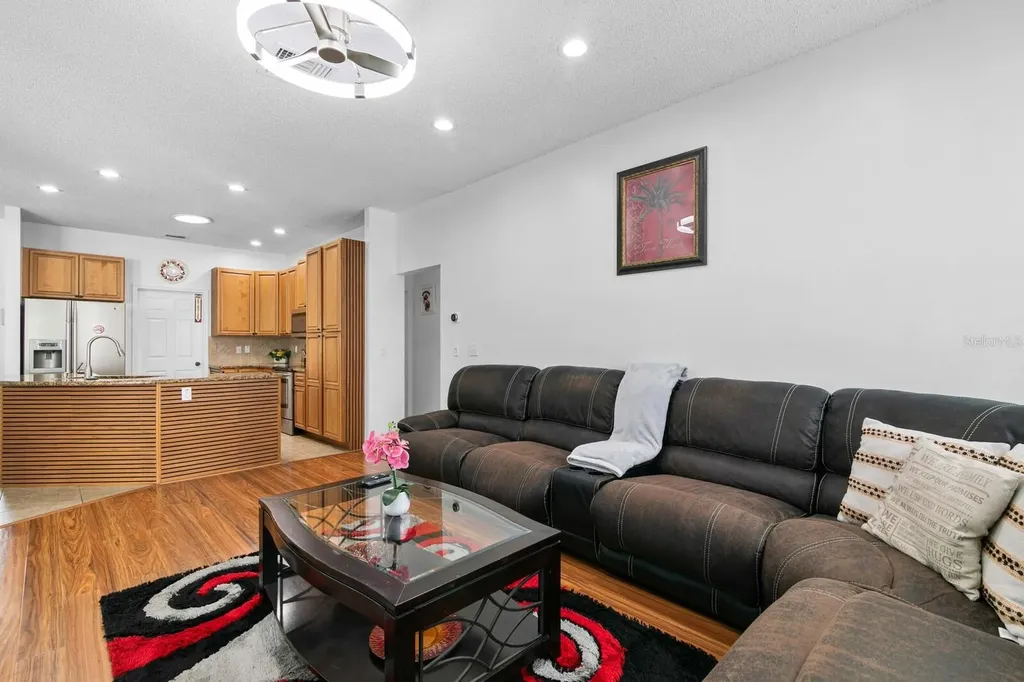 11426 Zenith Circle Tampa FL 33635