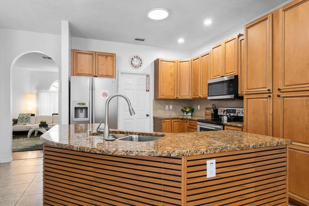 11426 Zenith Circle Tampa FL 33635