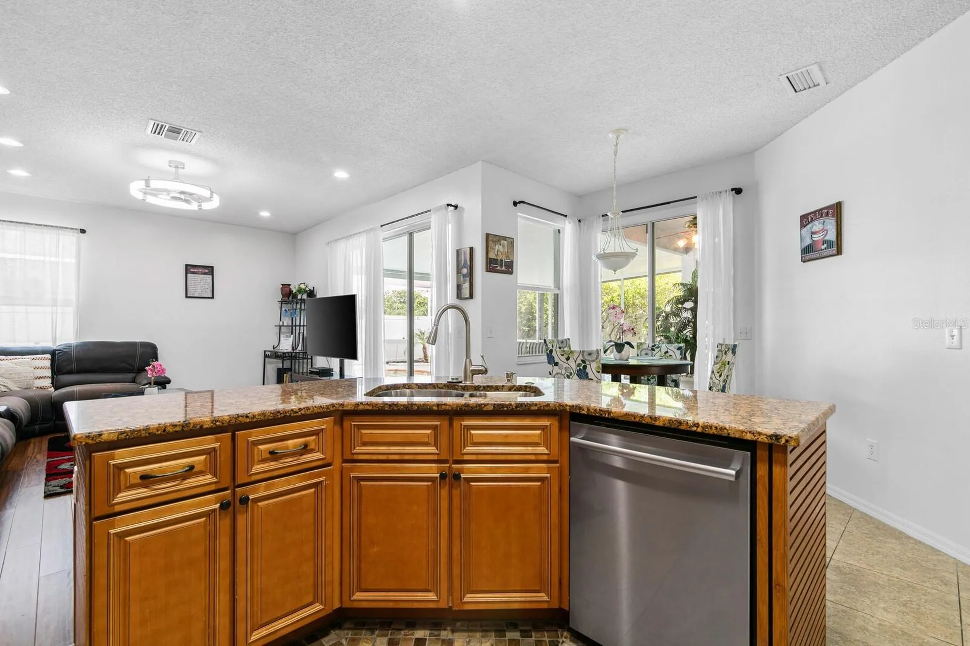 11426 Zenith Circle Tampa FL 33635