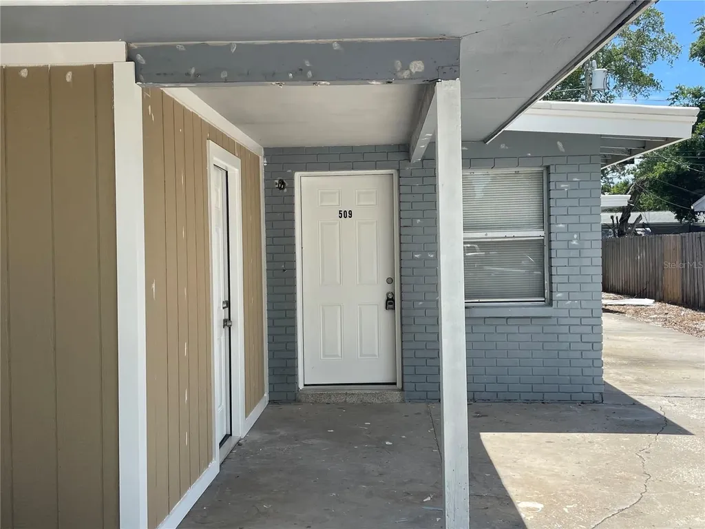 509 N Saturn Avenue Clearwater FL 33755