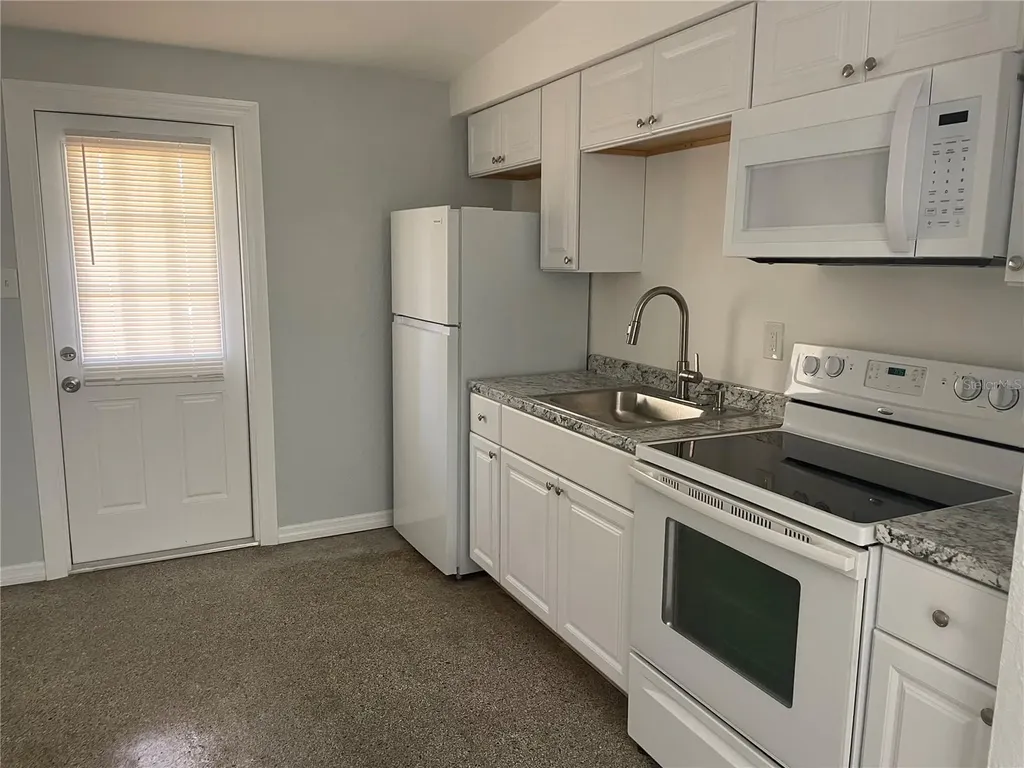509 N Saturn Avenue Clearwater FL 33755