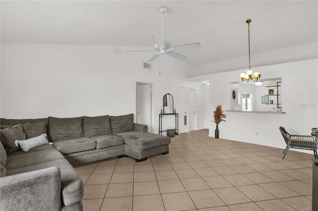 115 Coralwood Circle Kissimmee FL 34743