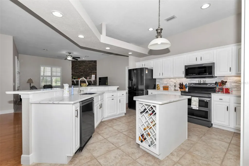 1989 NW 111th Loop Ocala FL 34475