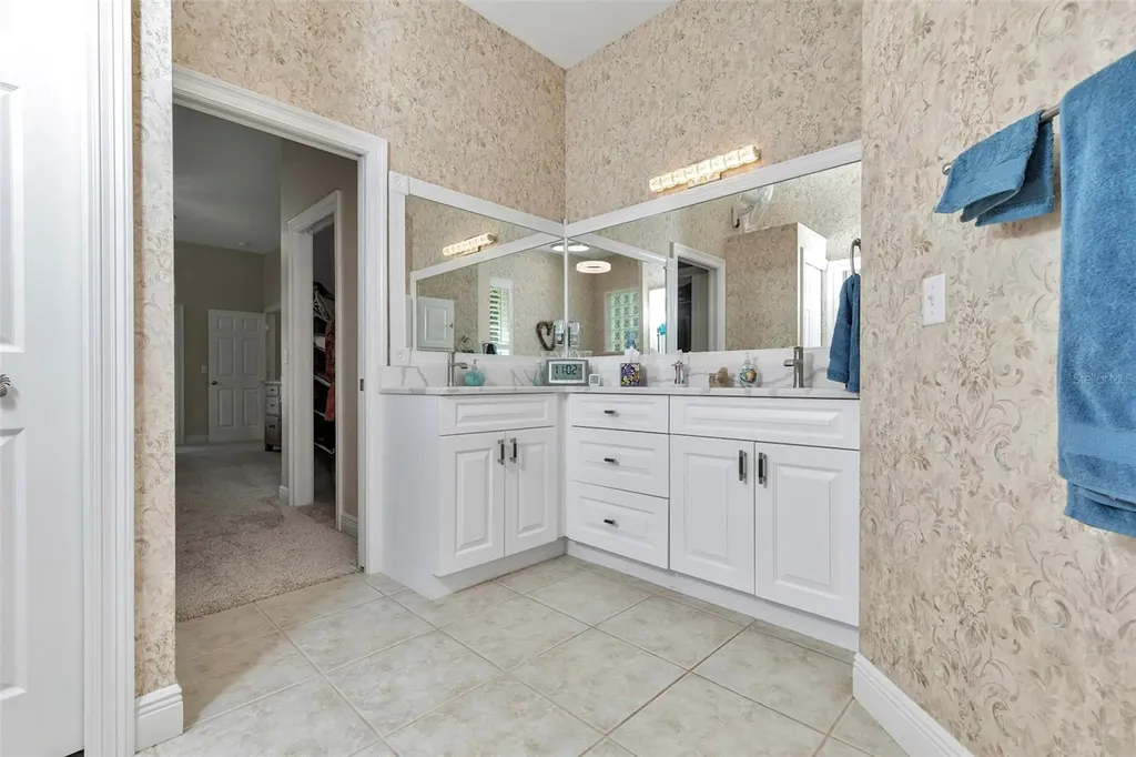 1989 NW 111th Loop Ocala FL 34475
